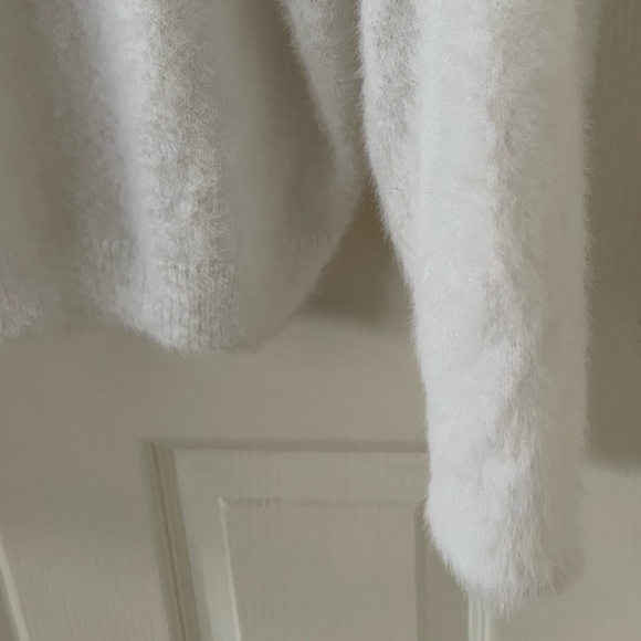 Anthropologie Pilcro NWT 🆕 white fuzzy hooded sweater, 1X - Picture 5 of 12
